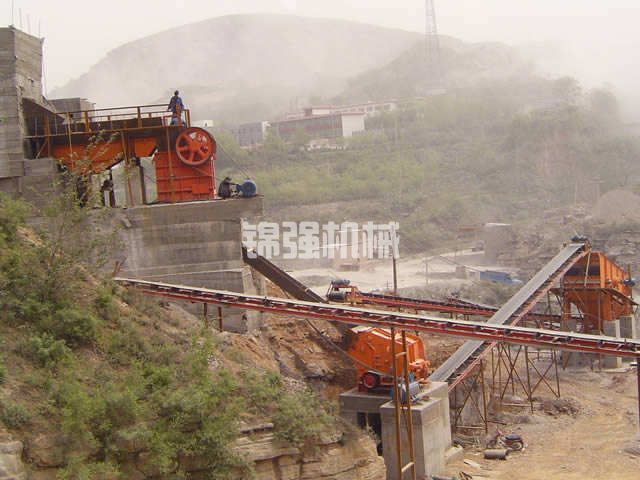 碎石篩分生產(chǎn)線(xiàn)